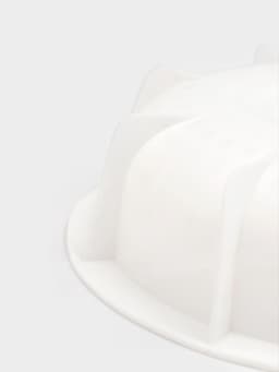 Форма для муссовых десертов и выпечки Доляна «Снежная гора», силикон, 18.8×5.5 см, белая