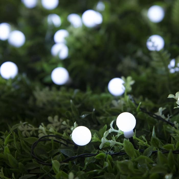 Гирлянда «Нить», 4.5 м, уличная, с насадками «Шарик», IP44, 30 LED, 2 режима, солнечная батарея, тёмная нить, свечение белое