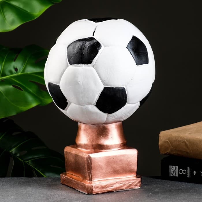 Копилка для денег «Кубок мяч», гипс, 29×17.5×17.5 см