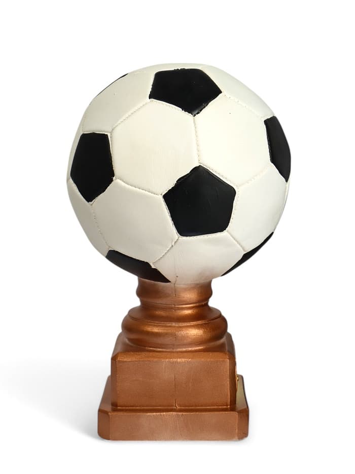 Копилка для денег «Кубок мяч», гипс, 29×17.5×17.5 см