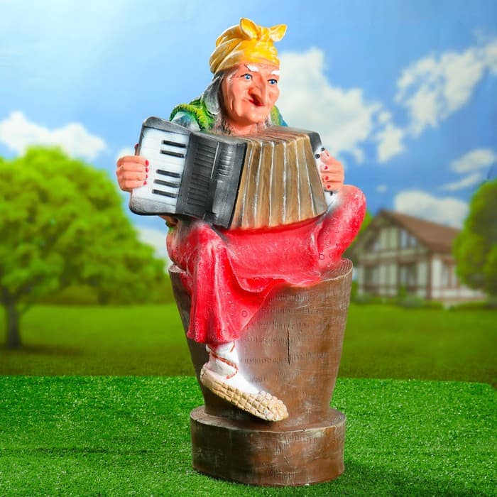 Садовая фигура из полистоуна «Баба-яга с гармонью», 80×35×55 см