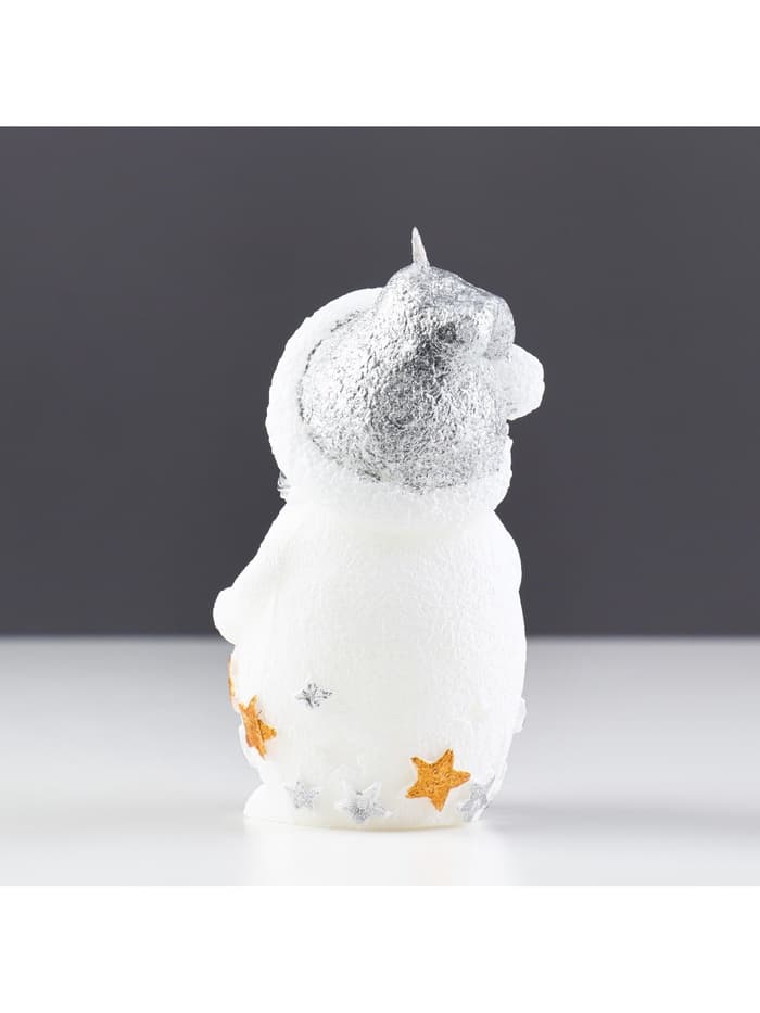 Новогодняя свеча декоративная «Снеговичок», 6×5.5×11 см, белый