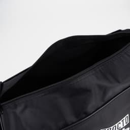 Сумка спортивная «Не просто быть лучшим» на молнии, наружный карман, чёрная