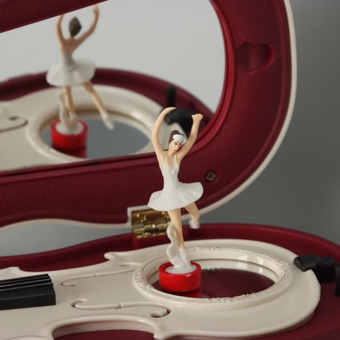 Шкатулка музыкальная механическая «Скрипка», пластик, белая, 6×34.5×12.7 см