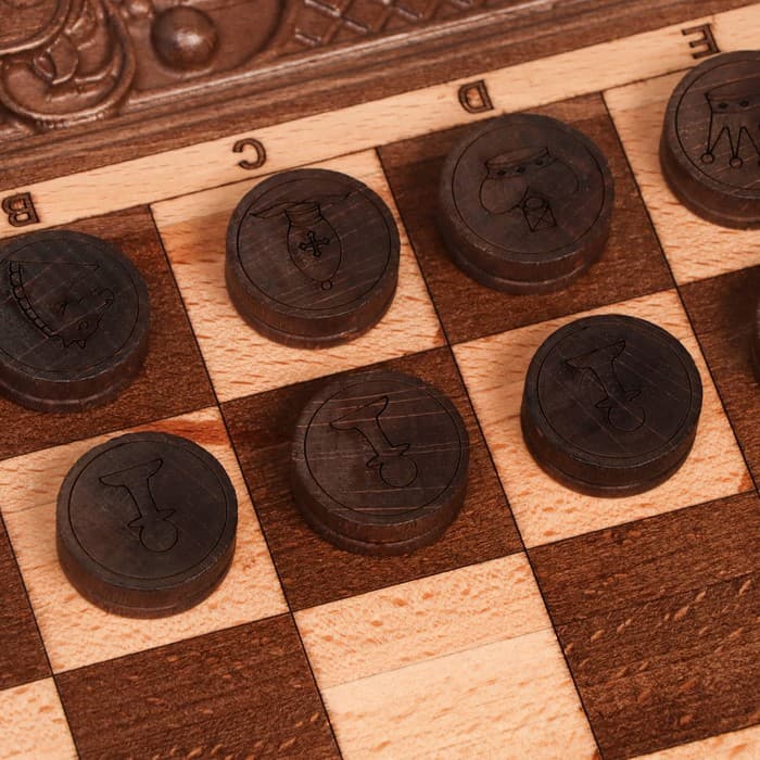 Набор игр 3 в 1: нарды, шахматы, шашки