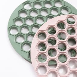 Форма для лепки пельменей phibo «Пельменница», 37 ячеек, d=24.5 см, пластик, МИКС