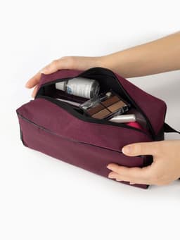 Косметичка на молнии дорожная, с ручкой, с сеткой, бордовая