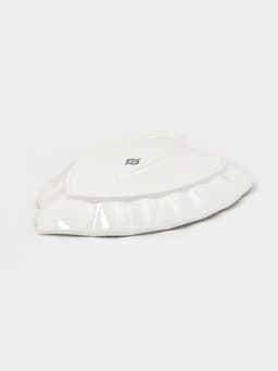 Блюдо Magistro «Лист Бланш», 31×22×3.5 см, фарфор, белое