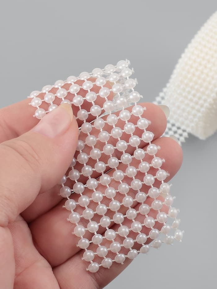 Лента с имитацией жемчуга, 4 см, 9±1 м, белая