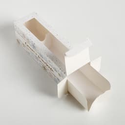 Коробочка для макарун новогодняя «Снежинки», 18×5.5×5.5 см