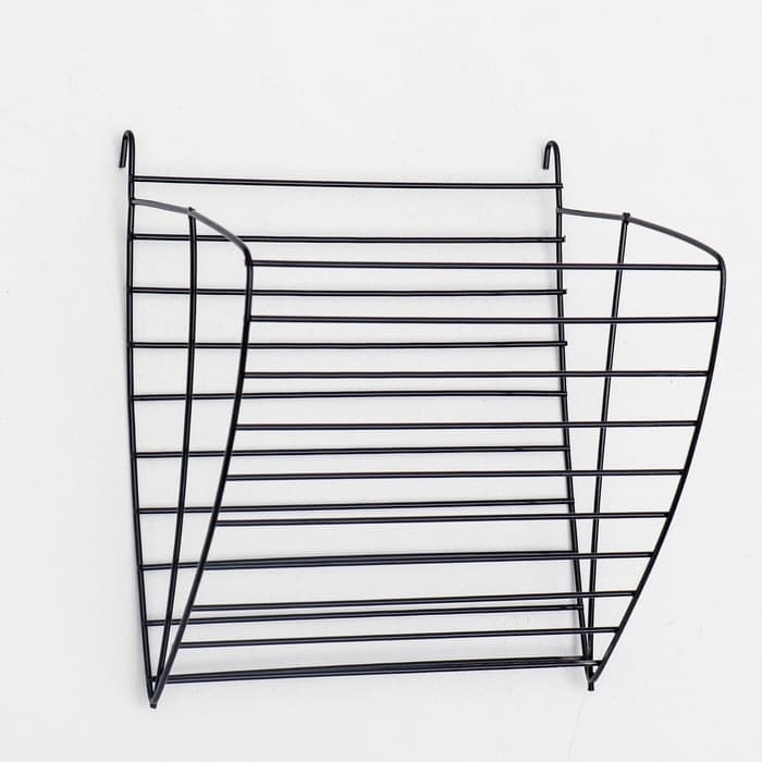 Кормушка для сена, 17×14×16 см, металл, чёрная