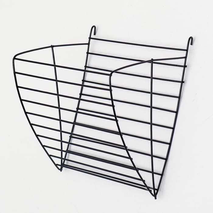 Кормушка для сена, 17×14×16 см, металл, чёрная