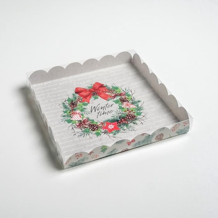 Коробка для кондитерских изделий новогодняя с пластиковой крышкой Winter time, 21×21×3 см