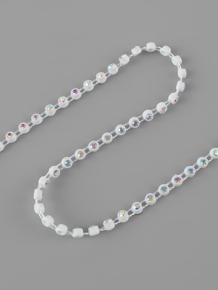 Стразы на нитях, с голографией, 3 мм, 9±1 м, белые