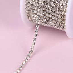 Цепь со стразами, металл, стекло, 2 мм, 9±1 м, цвет серебряный