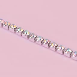 Цепь со стразами, с голографией, металл, стекло, 2.5 мм, 9±1 м, цвет серебряный