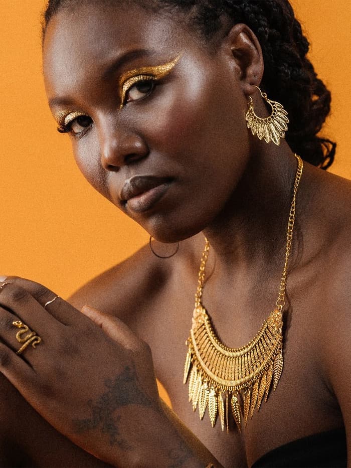 Колье «Ажурные перья», цвет чернёное золото, 42 см