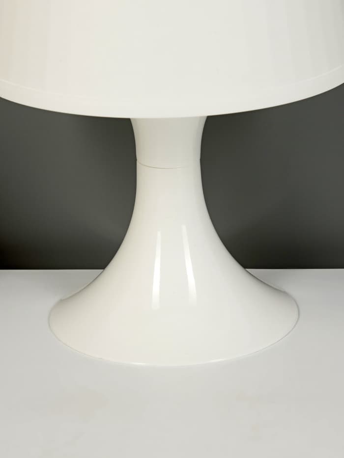 Настольная лампа RISALUX «1340001», 1×E14 15W, белый, d=19.5, высота 28 см