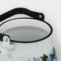 Чайник «Цветы синие», 3.5 л, эмалированная сталь, белый