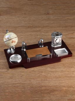 Набор настольный, органайзер 7 в 1, часы, лок для бумаги, визитница, глобус, подставка для печати, карандашница, 40×20×17, МИКС