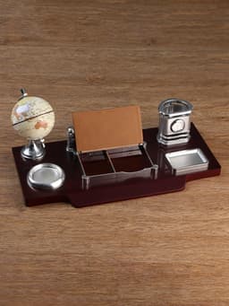 Набор настольный, органайзер 7 в 1, часы, лок для бумаги, визитница, глобус, подставка для печати, карандашница, 40×20×17, МИКС