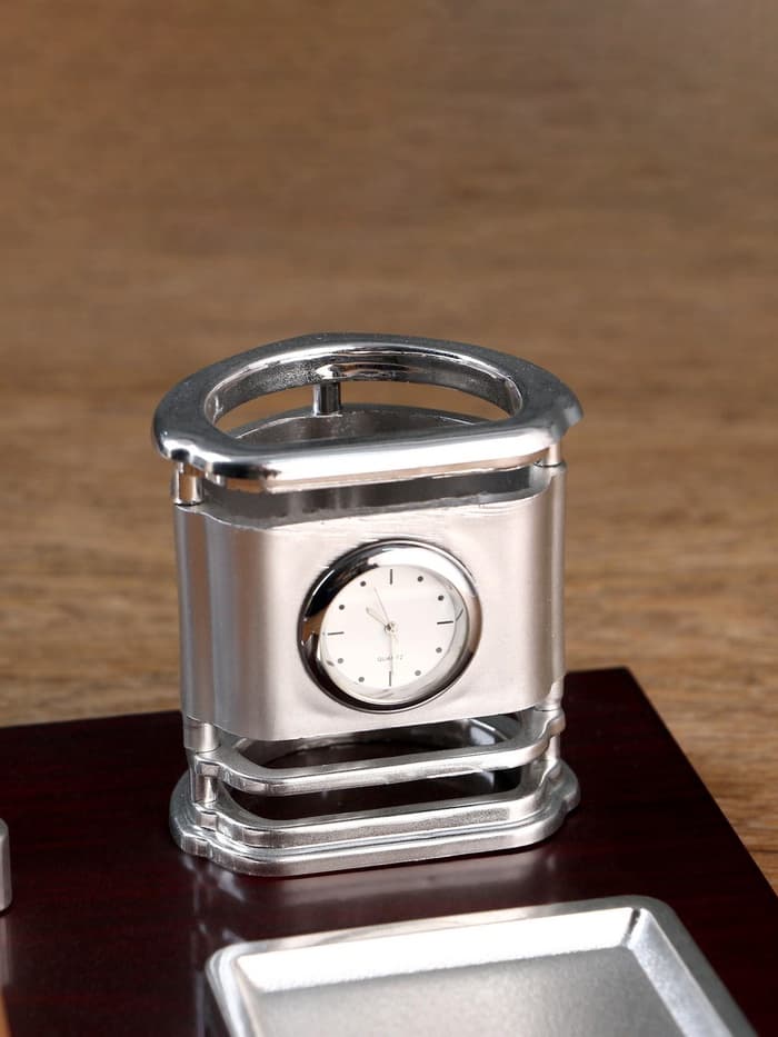 Набор настольный, органайзер 7 в 1, часы, лок для бумаги, визитница, глобус, подставка для печати, карандашница, 40×20×17, МИКС