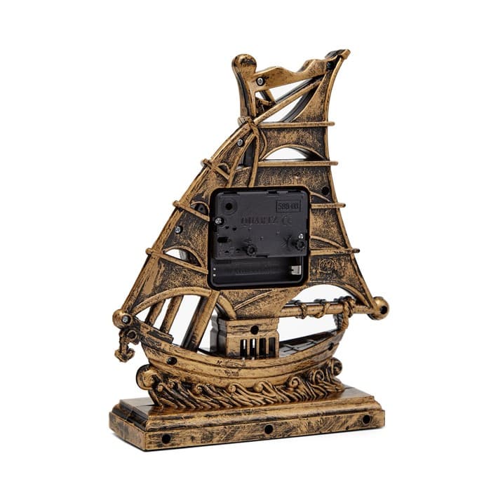 Часы - будильник настольные «Клипер», дискретный ход, циферблат d=7.5 см, 17×21.5 см