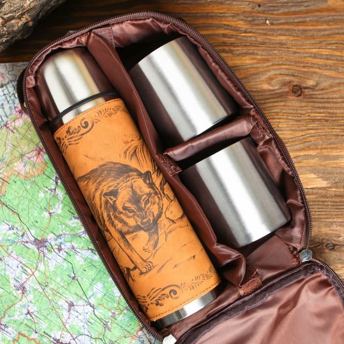 Подарочный набор «Волк»: термос 500 мл, кружка 2 шт. × 170 мл