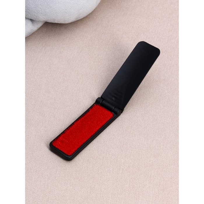 Щётка для одежды складная, 0.6×3.5×9.5 см, чёрная