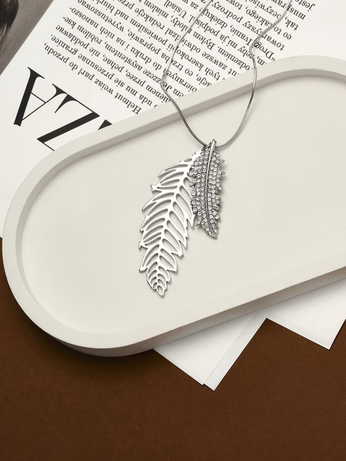 Кулон на цепочке «Перо», ангела, белый в серебре, 72 см