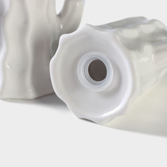 Набор для специй BellaTenero «Кактусы», солонка 75 мл, перечница 75 мл, на бамбуковой подставке, фарфор, белый