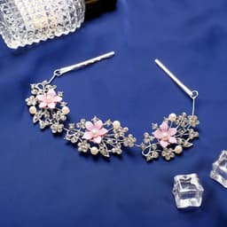 Аксессуар для волос «Моника», на невидимках, сиреневые цветы, 20 см, серебро