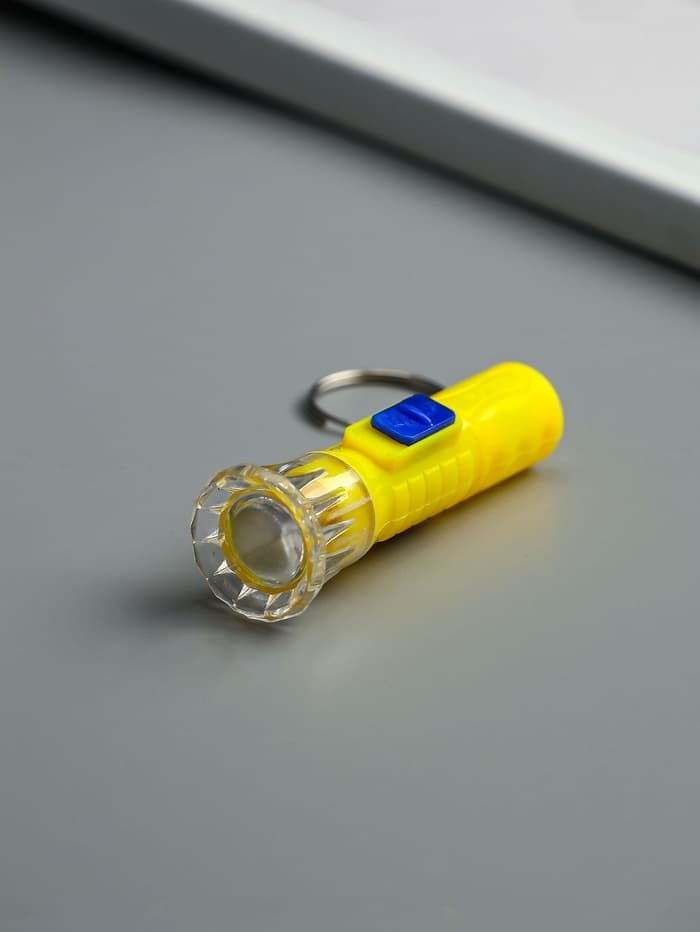 Брелок - фонарик для ключей, 1 LED, 2×6.5 см, МИКС