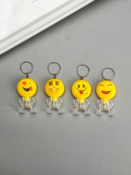Фонарик брелок для ключей на кольце «Смайлик», 1 LED, 3×5.5 см, МИКС