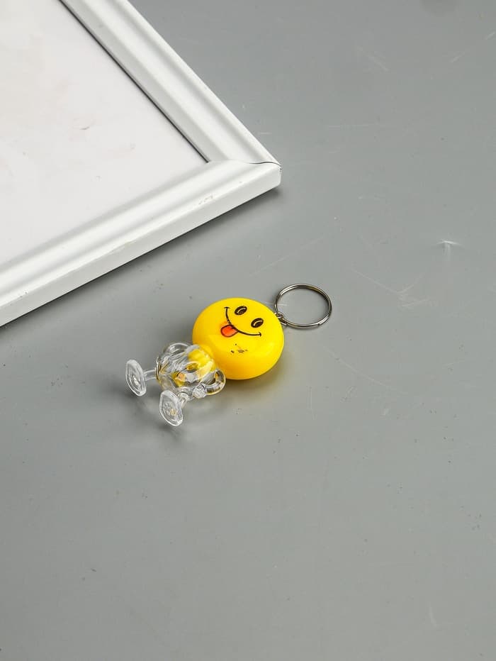 Фонарик брелок для ключей на кольце «Смайлик», 1 LED, 3×5.5 см, МИКС