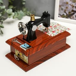 Шкатулка музыкальная механическая «Мамина швейная машинка», пластик, 9.5×18×13.5 см