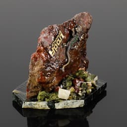 Фигурка-скол «Горка», с корундом, МИКС