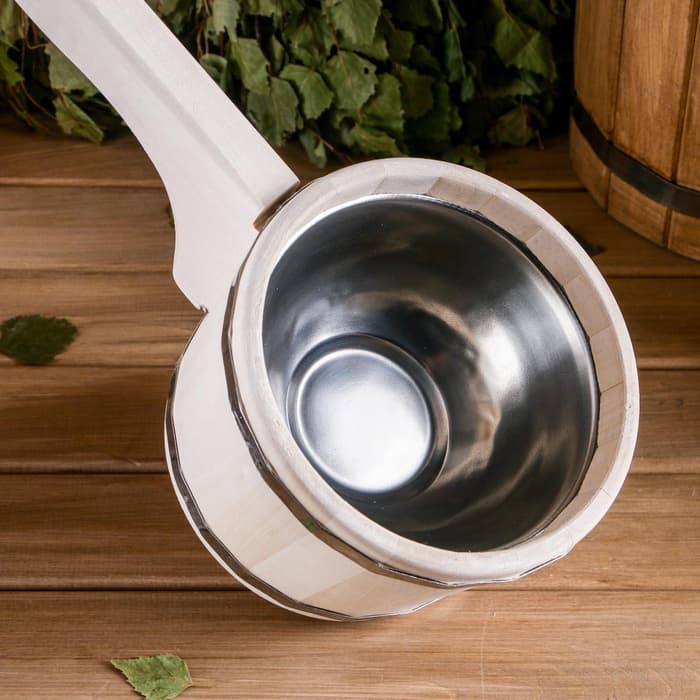 Ковш - черпак для бани и сауны, 900 мл, липа, нержавеющий обруч, 51 см, «Добропаровъ»