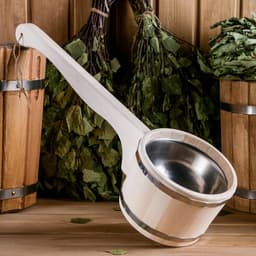 Ковш - черпак для бани и сауны, 900 мл, липа, нержавеющий обруч, 51 см, «Добропаровъ»