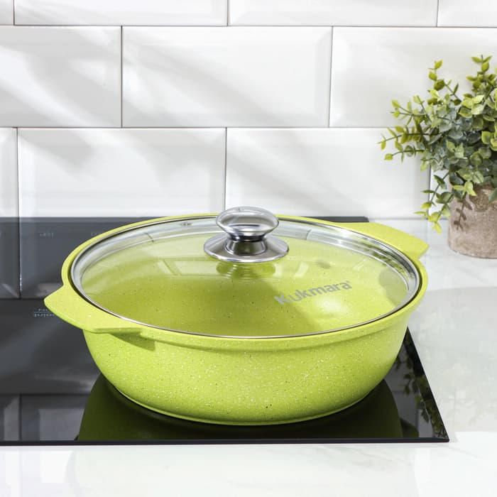 Кастрюля-жаровня KUKMARA Trendy style, 3 л, d=26 см, h=9 см, антипригарное покрытие, стеклянная крышка, зелёная