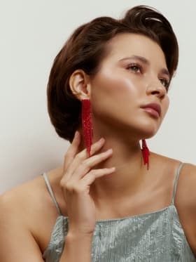 Серьги висячие со стразами «Маскарад» ступенька, цвет красный, 9.7 см