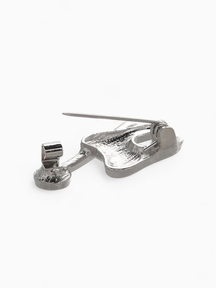 Брошь «Зуб с зеркалом», белая в серебре