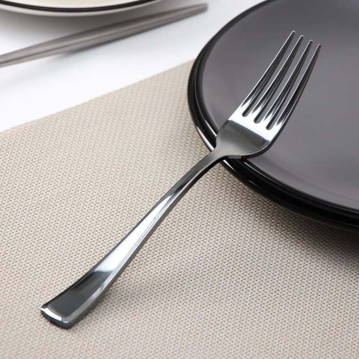 Вилка одноразовая, 18.5 см, пластик, серебристая