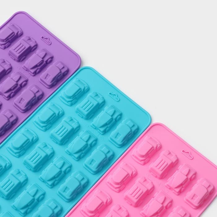 Форма для мармелада Доляна «Автомобили», силикон, 22×10×1.8 см, 20 ячеек (3.2×1.8 см) МИКС