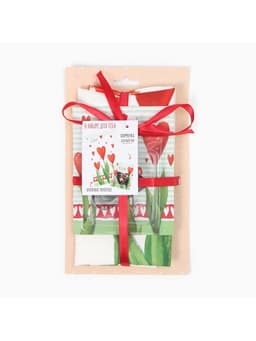 Кухонный набор «Этель» Love: полотенце, 40×73 см, саржа 190 г/м², формочки для печенья