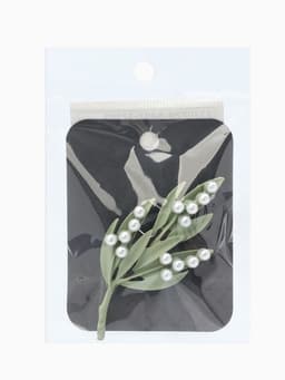 Брошь «Букет» ландыши, бело-зелёная