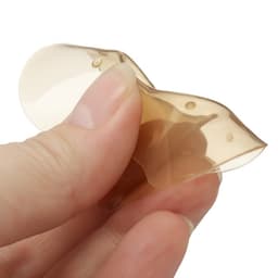 Накладки на грудь для кормления M&B, силиконовые, набор 2 шт., в контейнере