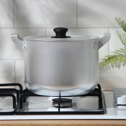 Кастрюля алюминиевая, 3.5 л, металлическая крышка