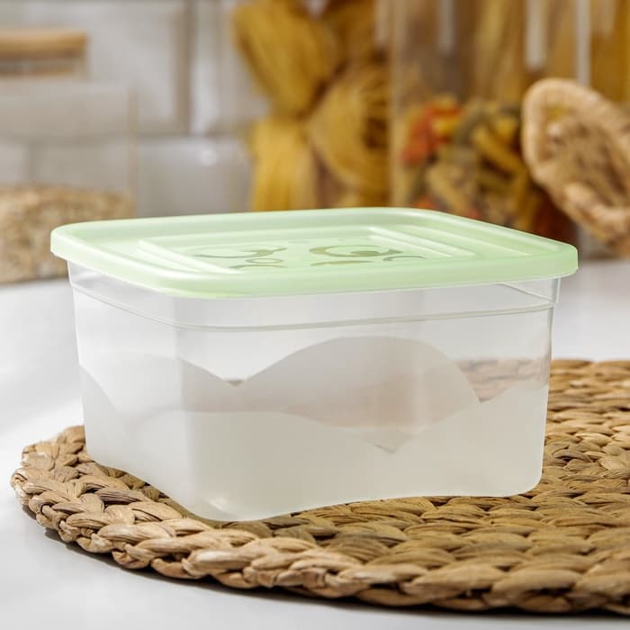 Контейнер пищевой Альтернатива «Ассорти», 1 л, пластик, прозрачный, крышка МИКС