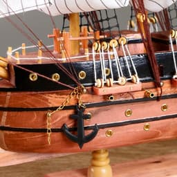 Сувенирная модель корабля «Восточная звезда», с белыми парусами, 48×11×45 см